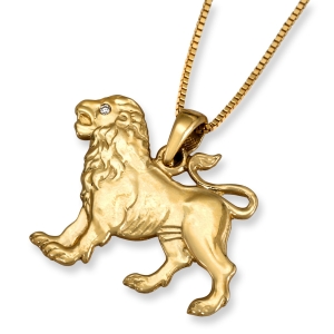 14K Yellow Gold Zodiac Leo Pendant with Diamond Accent