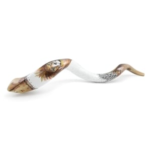Lion of Judah Hand Painted Kudu Shofar – White