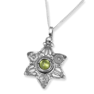 Traditional Yemenite Art Handcrafted Sterling Silver Modern Star of David Necklace With Peridot Stone