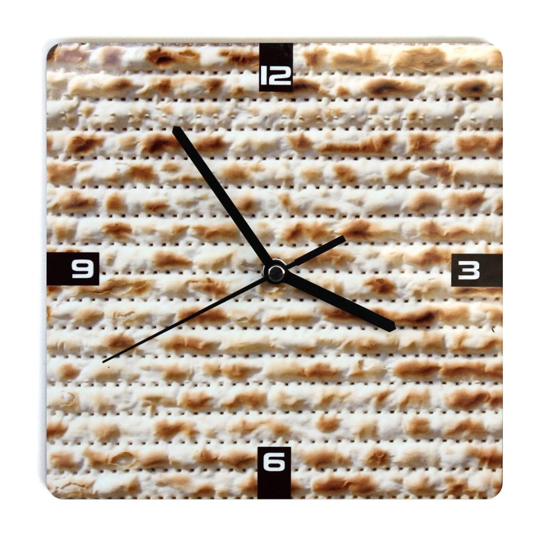Ofek Wertman Illustrated Matzah Wooden Clock - 1